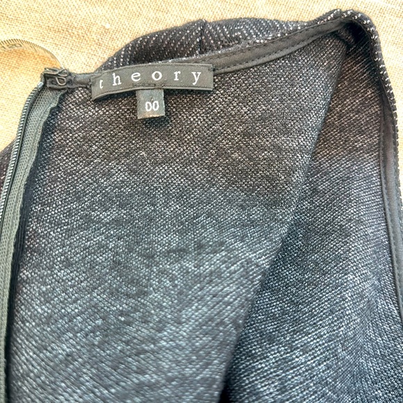 Theory wool dress 00 - Picture 4 of 7